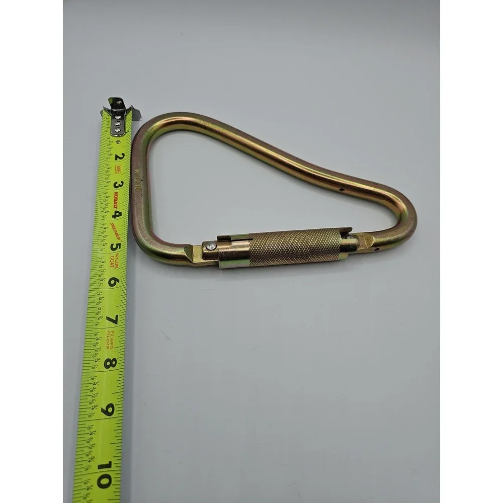 The Unbranded Brand carabiner hook